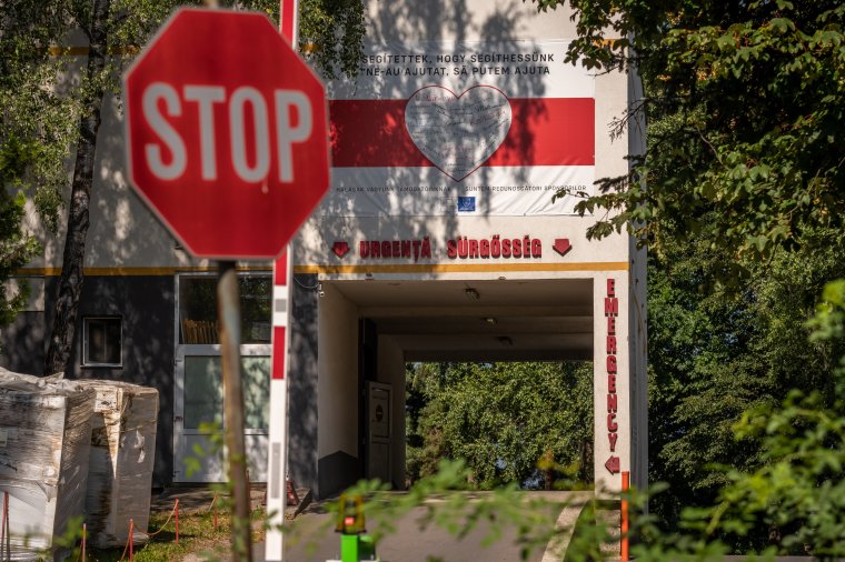 A sztrájkőrség elé vágott a csíkszeredai kórház vezetése
