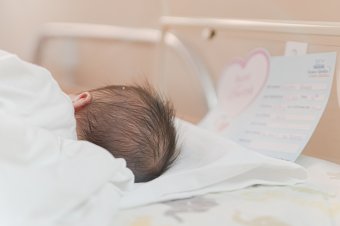 Ukrajnai menekült kismama szült a sepsiszentgyörgyi kórházban