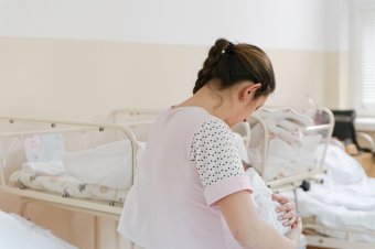 Kórházi fertőzések: természetes módszereket kérnek a szülészetekre, bár sok esetben ez nem könnyű