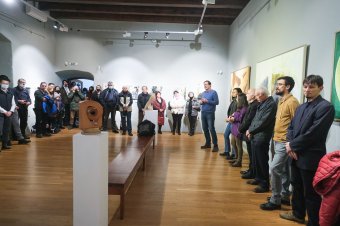 Megnyitották a csíki képzőművészek évfordulós kiállítását