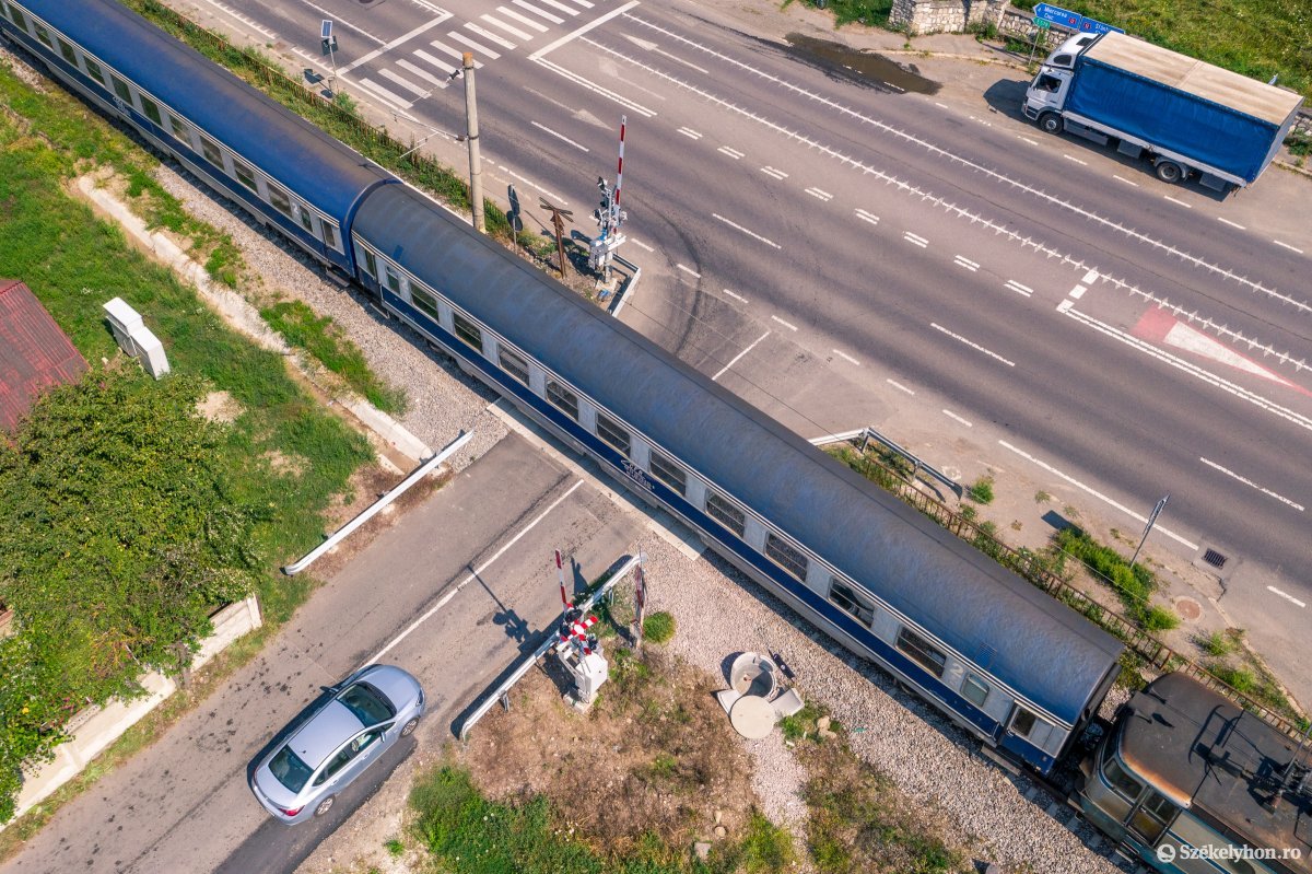 Korodi: a rendőrséggel közösen próbál hatni az önkormányzat a vasúttársaságra