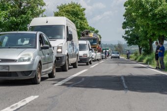 Hasznos kényszermegoldások a sztrádahiányra: újabb út köthetné össze a Barcaságot Prahova megyével