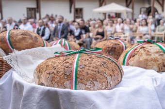 Gazdanap és új kenyér ünnepe Fehéregyházán
