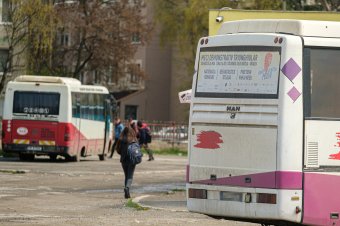Átalakul a csíkszeredai buszpályaudvar, ideiglenes megállóhelyet kell kijelölni az autóbuszoknak
