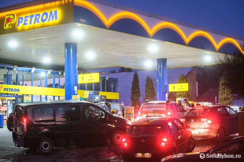 Kormányszóvivő: az üzemanyagok árának kompenzálása szeptember végéig folytatódik