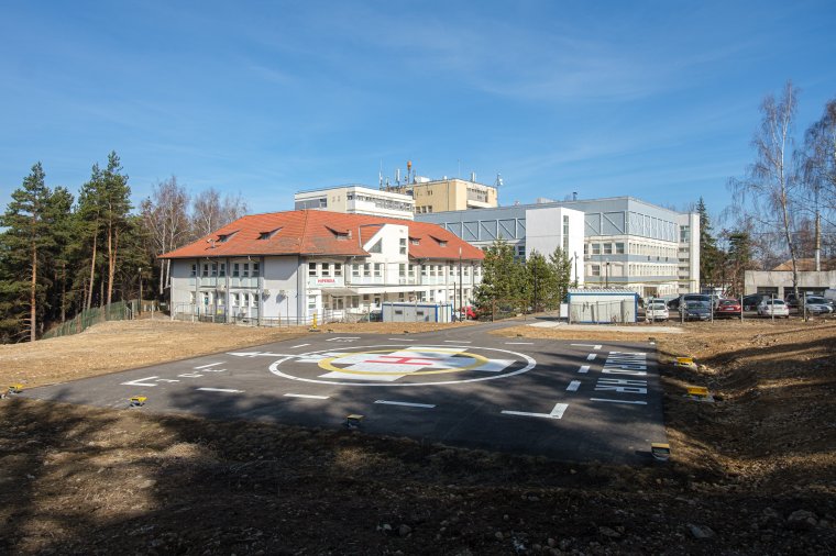 Engedélyeztetésre vár a csíkszeredai kórház helikopter-leszállója