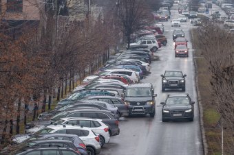 Tovább késik a fizetős parkolás bevezetése Csíkszeredában, de nyártól érvénybe léphet