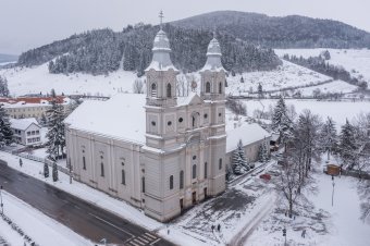 Liturgikus húsvéti program és kulturális események Csíksomlyón