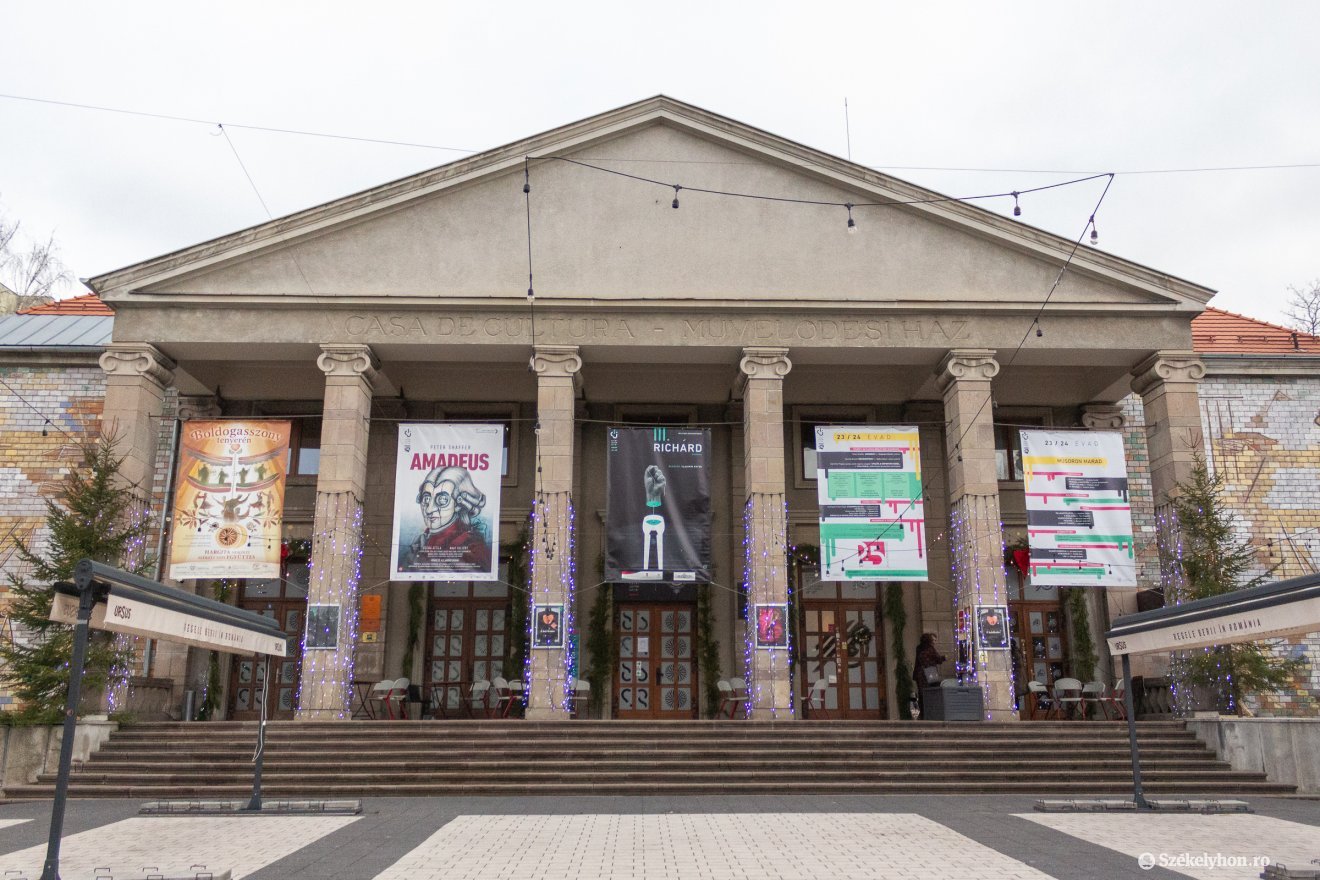 Színházi fesztivállal ünneplik a magyar kultúra napját Csíkszeredában