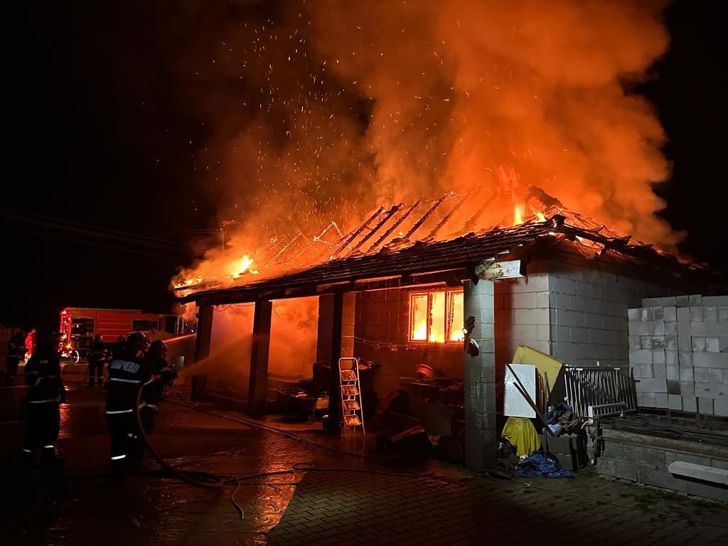 •  Fotó: Maros megyei tűzoltóság