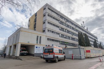 A kórház vezetősége kifogásokkal húzta az időt, ezért a sztrájkőrség maradt a megoldás