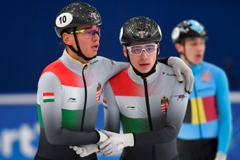 Országváltást kezdeményeztek az olimpiai bajnok Liu testvérek