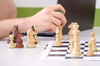 Nemzetközi sakkversenyre készülnek Csíkszeredában