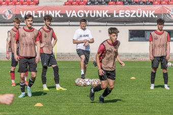 Összeállt a székely ifiválogatott a magyarok elleni focimeccsre