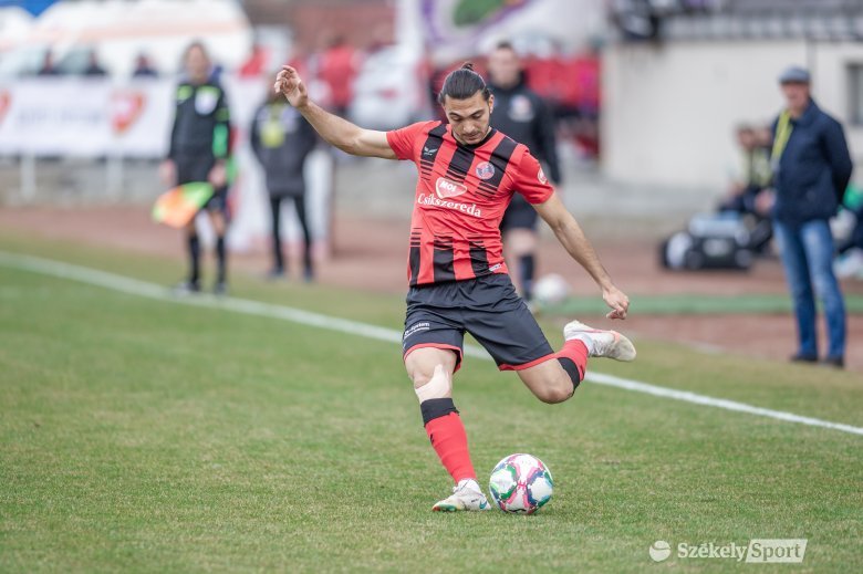 Marrone az FK Csíkszeredából élvonalbeli klubhoz szerződött