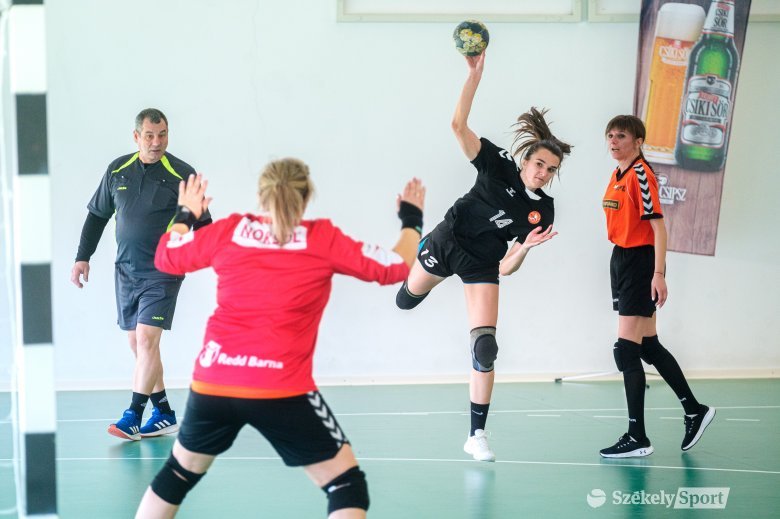 Szovátán folytatódik a Hargita megyei női kézilabda-bajnokság