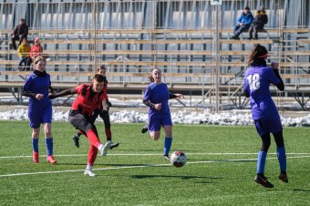 Játék nélkül, zöld asztalnál nyertek Bákóban az FK Csíkszereda női labdarúgói