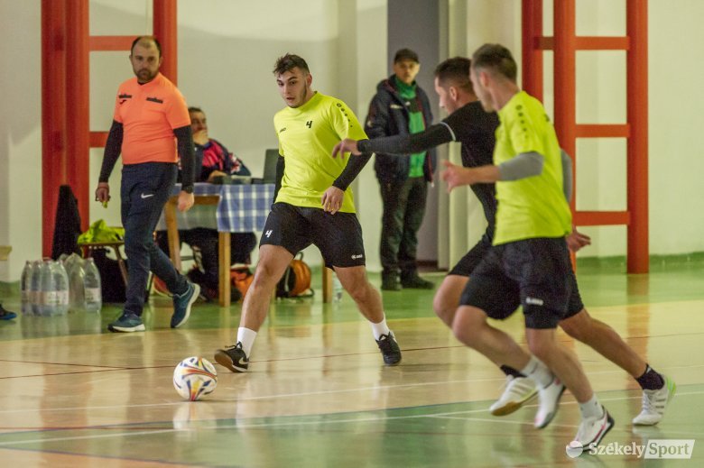 Futsalcsapatok küzdenek meg a Hargita megyei címért