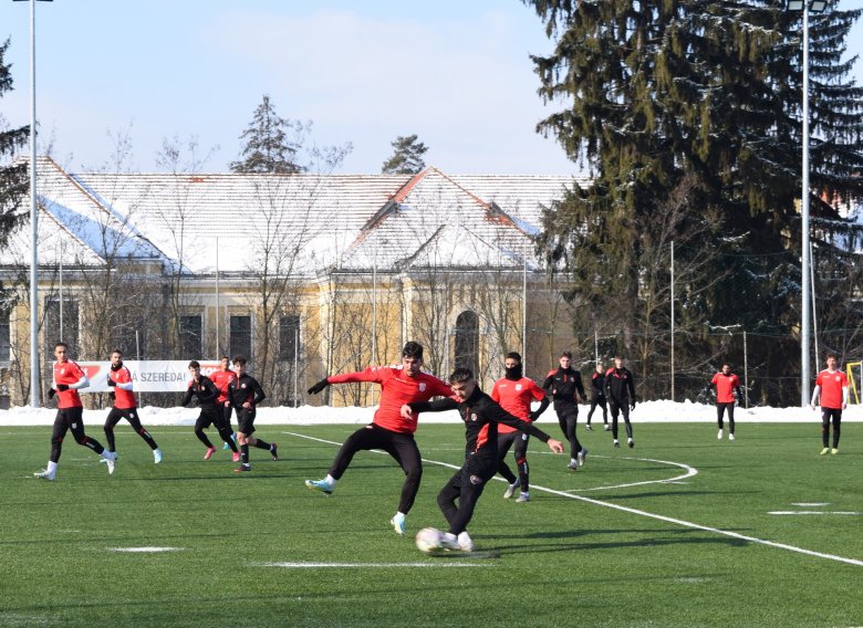 A harmadosztályos Dinamo ellen játszottak az FK Csíkszereda fiataljai