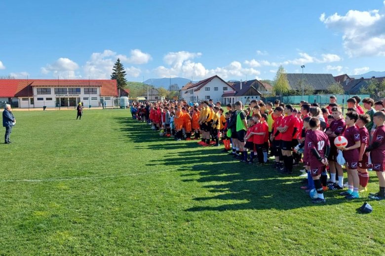 Kápolnásfalu és Csíkszereda csapatai nyerték az idei labdarúgó Buzánszky focikupát