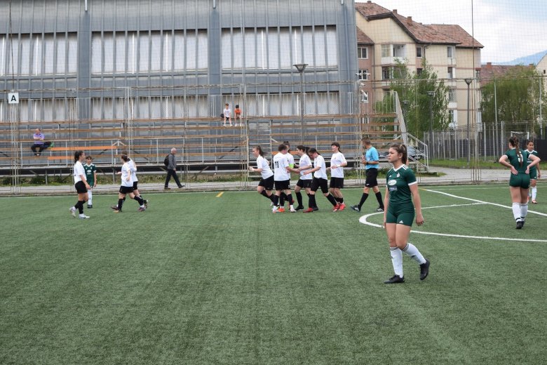 U15-ös lányfoci: az FK Csíkszereda idegenben harcolhatja ki a négyesdöntőbe jutást