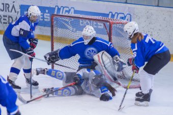 Gyergyószentmiklós és Csíkszereda ütközik a női jégkorongbajnokság döntőjében