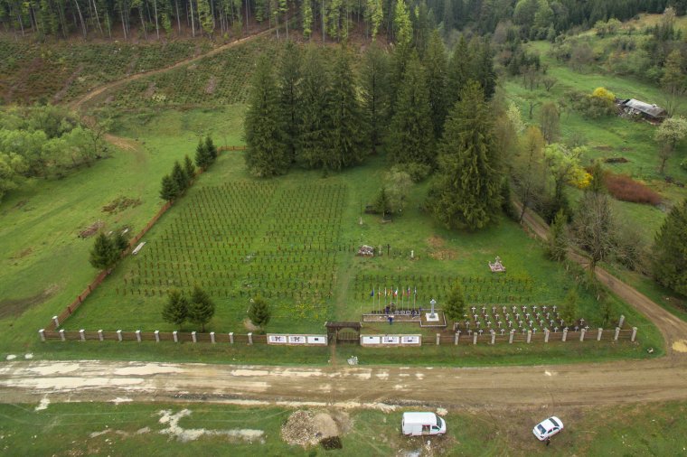 Újabb győzelem az úzvölgyi temetőügyben – jogerősen is törölni kell Dormánfalva tulajdonjogát a telekkönyvből