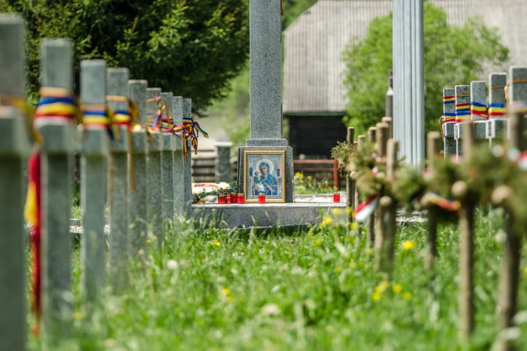 Az ortodox egyesület mellett a románok civil fóruma is az úzvölgyi katonai temetőnél ünnepelné a hősök napját
