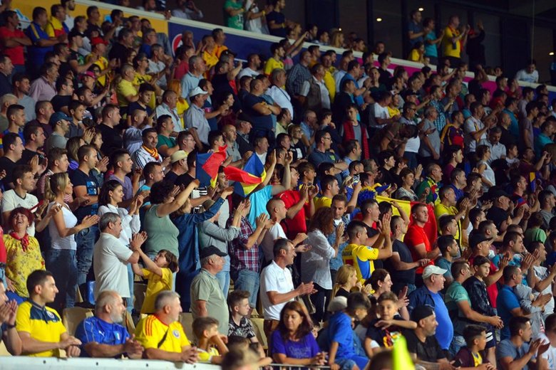 Megbírságolták a román futballszövetséget a magyarellenes rigmusok miatt