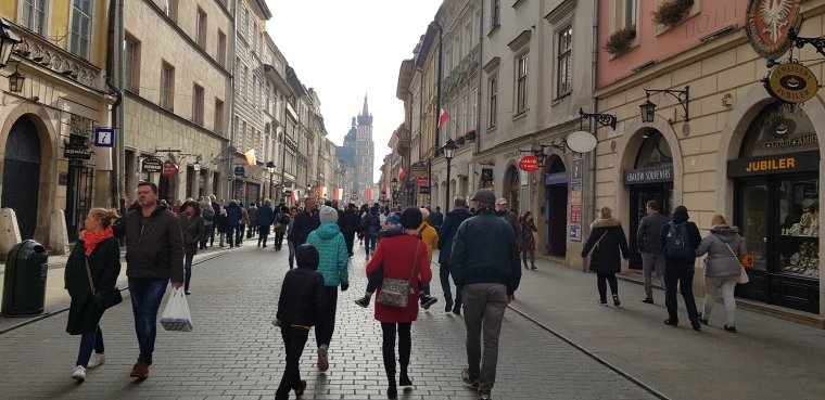 Lengyelországban országos karantén lesz december végétől január közepéig