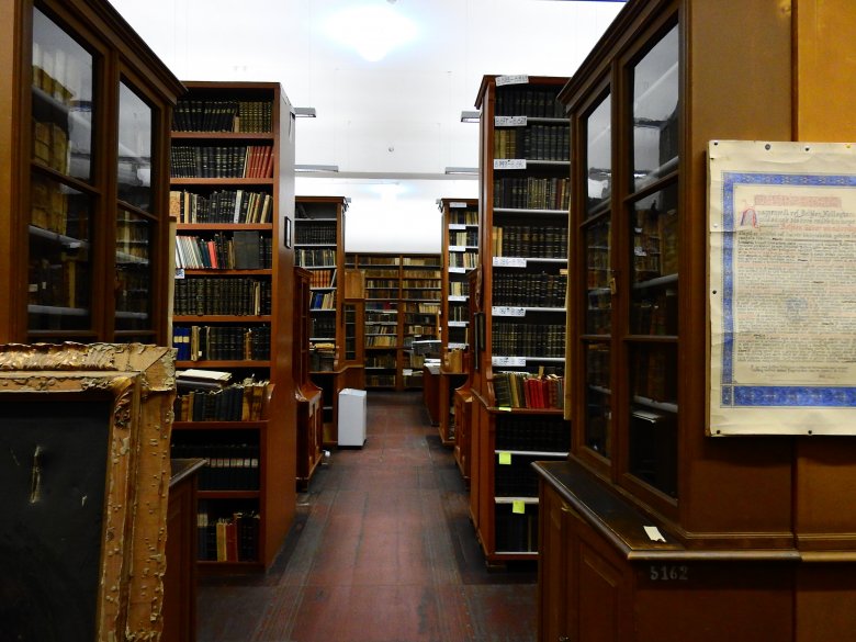 Bethlen Gábor hazakerült könyvei Nagyenyeden – a református egyház csak a nagyenyedi kollégiumi könyvtárát szerezte vissza
