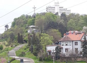 Az örök és megszépülő Fellegvár – felújítják a kolozsváriak kedvenc kilátóhelyét
