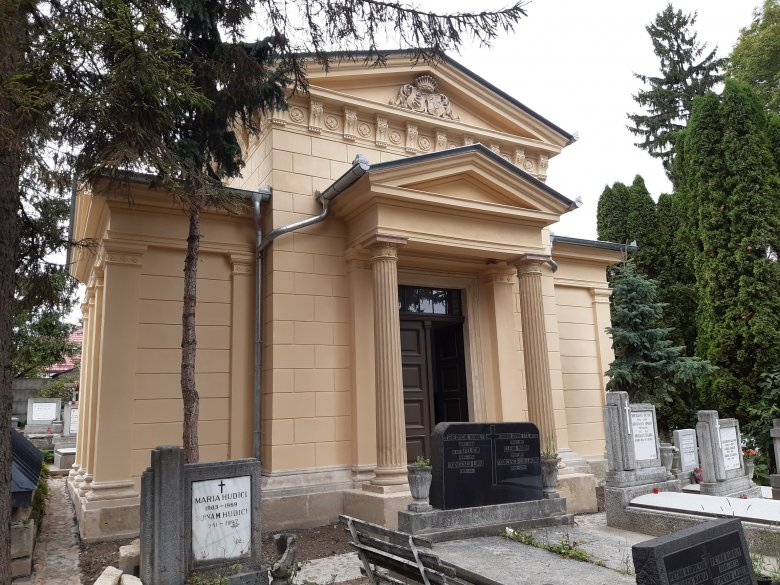 Építkezés és rombolás a kolozsvári Házsongárdban – magyar állami támogatásból újult meg a bethleni Bethlen-kripta