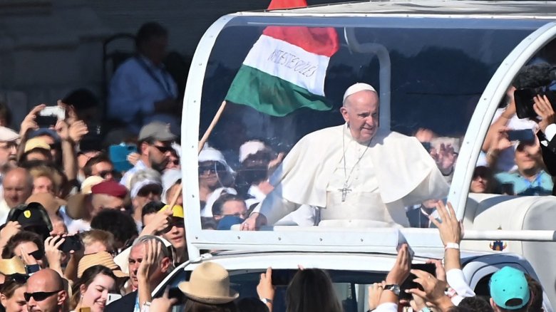 Pénteken érkezik Budapestre Ferenc pápa