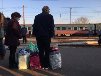 Ukrajnai menekülteket segítő romániai civil kezdeményezést mutattak be a párizsi békefórumon