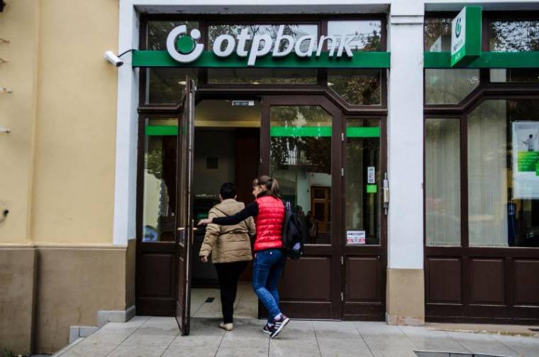 Négy pénzintézet is érdeklődik az OTP Bank Románia iránt