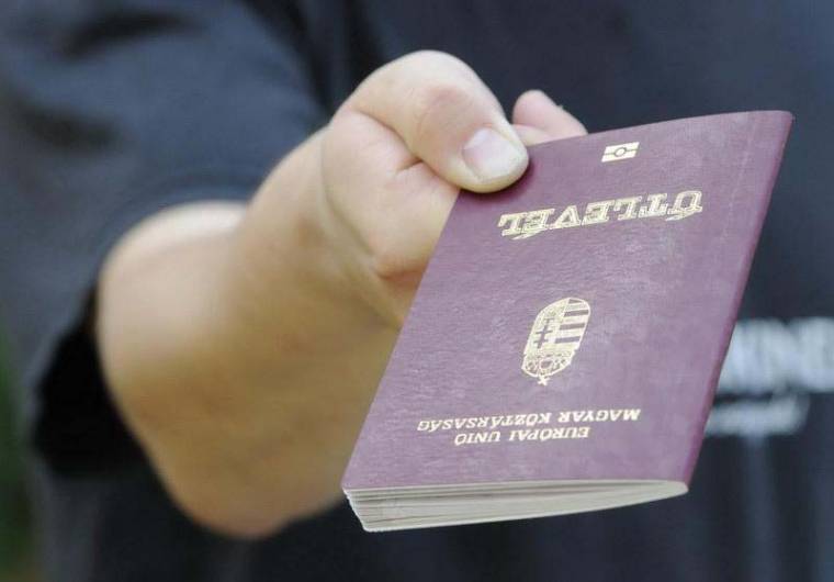 Az amerikai külügy a 2020 előtt kiadott magyar útlevelekkel indokolta a vízumprogramban való részvétel korlátozását