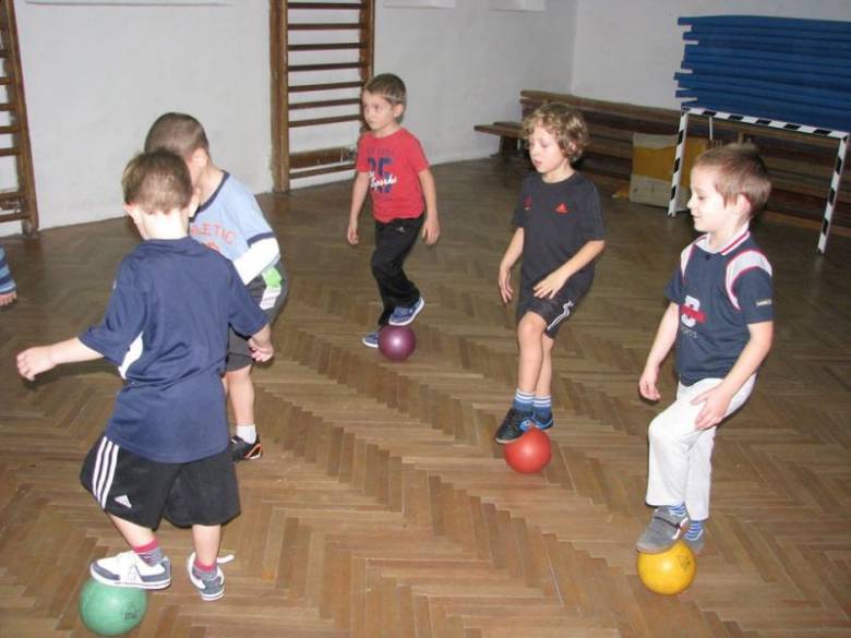 Dribli: erdélyi magyar fociklub gyerekeknek