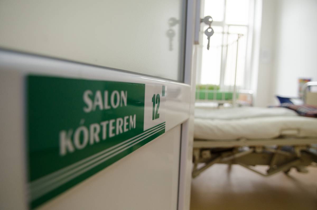 Új szabályozást dolgozott ki a kórházi beteglátogatásra a minisztérium