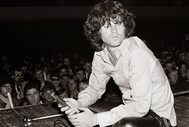Jim Morrison: az elátkozott huszonhetes