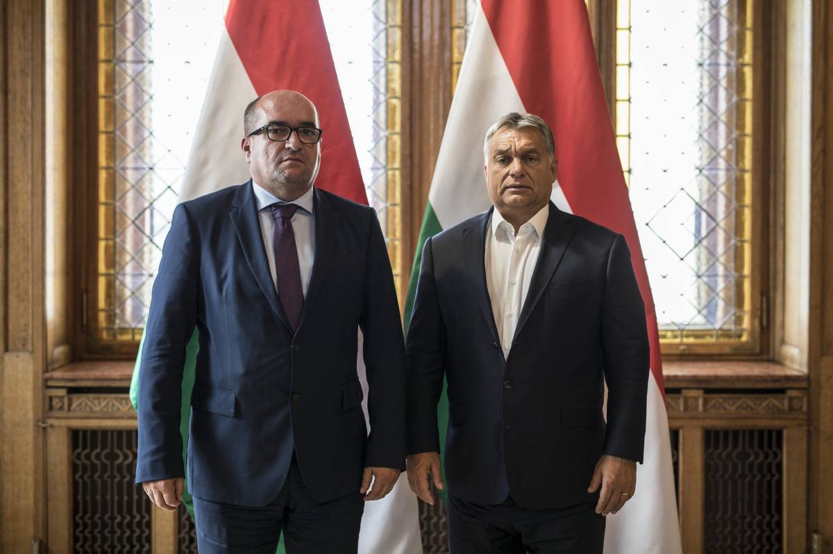 KMKSZ-székház: Orbán segítséget ajánlott a kárpátaljai szervezetnek