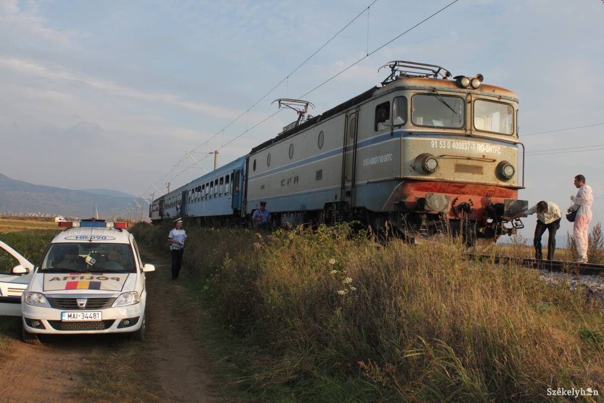 Tragédia a síneken: ketten vesztették életüket Szárhegy közelében