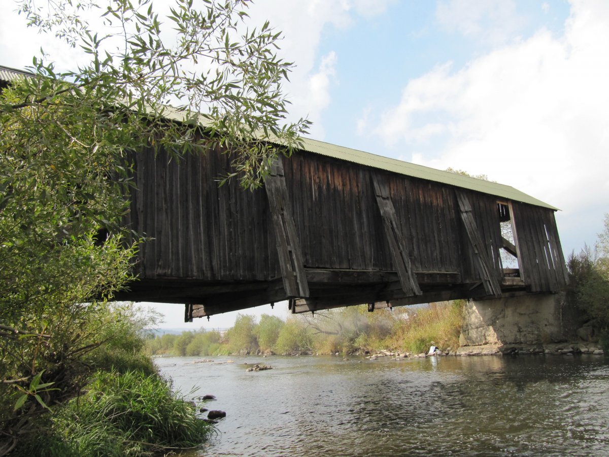 Szándékosan hanyagolják el az Urmánczy-födeles hidat Maroshévízen?