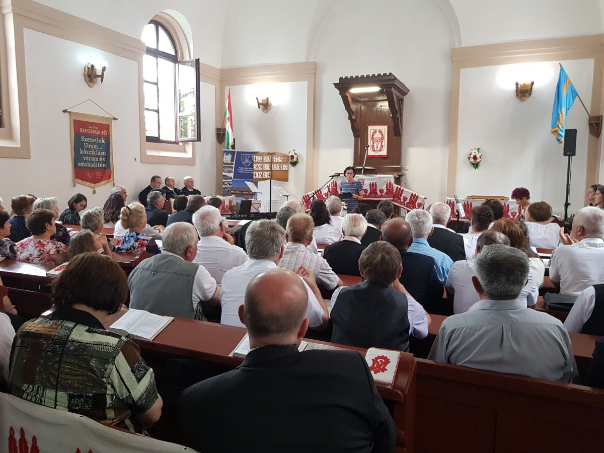Ünnep a maroshévízi reformátusoknál: megújult a közösség temploma