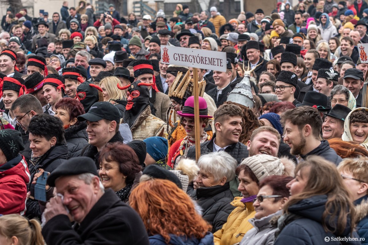 Hagyományőrző csoportok temetik a farsangot Csíkszeredában jövő szombaton