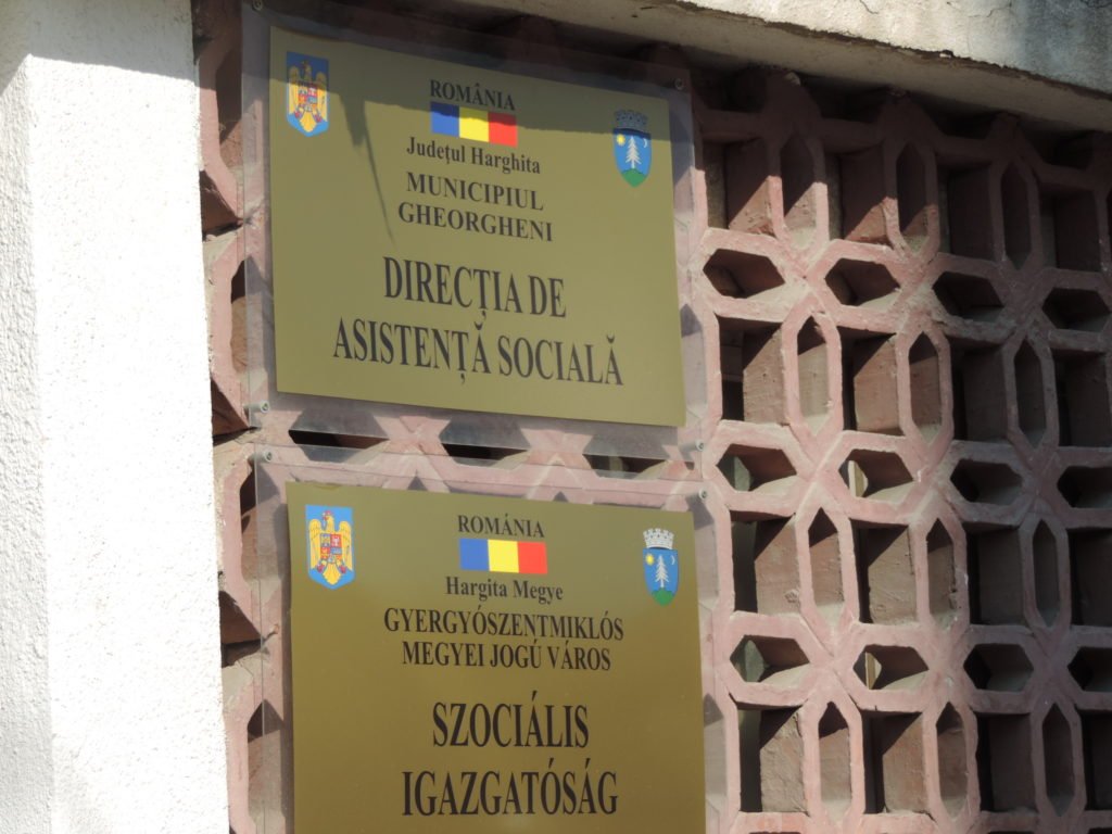Koronavírus a gyergyószentmiklósi polgármesteri hivatalnál, bezár a szociális igazgatóság