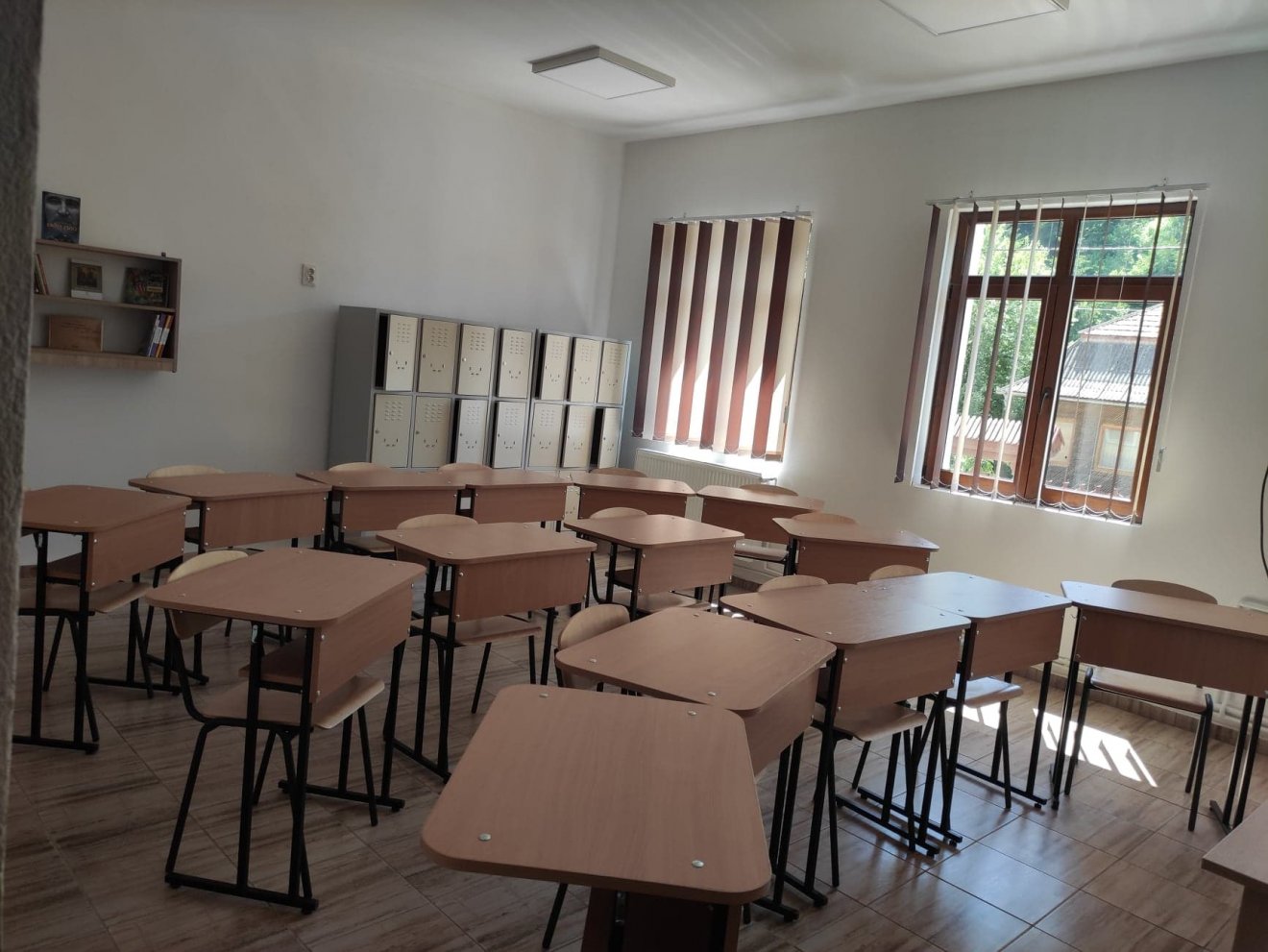 A romániai iskolák több mint 90 százaléka felújításra szorul az oktatási tárca szerint, sok helyen tanulnak két váltásban