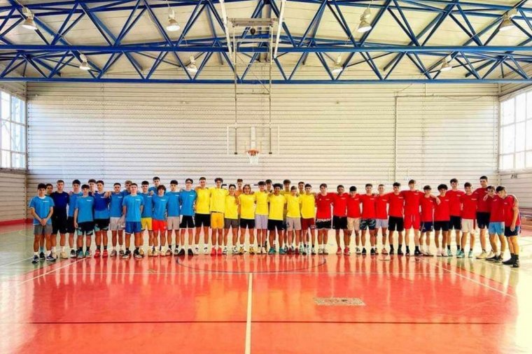 Számos előnyt hozhat Gyergyószentmiklósnak az U15-ös kosárlabda-válogatott összetartása