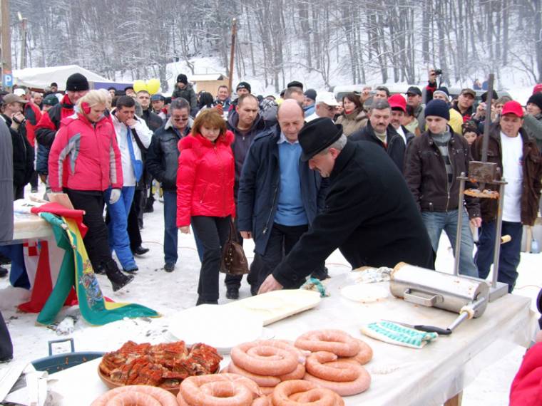 Johannis látogatása: Băsescu visszajáró vendégnek számított Székelyföldön