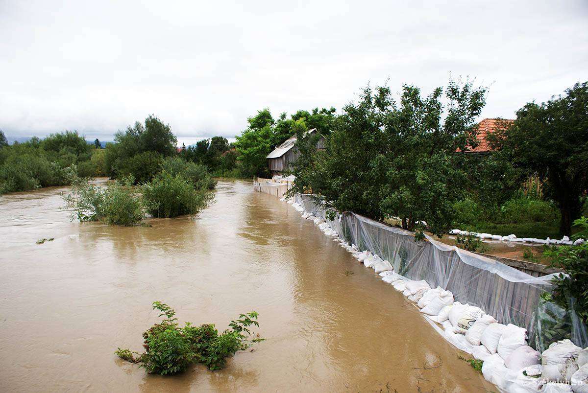 Elsőfokú árvízriasztás péntek éjfélig több bánsági folyón